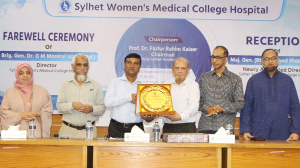 ডা. মনিরুল ইসলাম সততা ও নিষ্ঠার সাথে দায়িত্ব পালন করেছেন : ডাঃ ফজলুর রহিম কায়সার