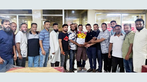জিয়া সাইবার ফোর্স সিলেট বিভাগীয় কমিটির সাংগঠনিক সম্পাদক আরিফ সিদ্দিককে সংবর্ধনা