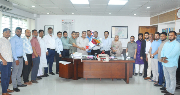 কাষ্টমস্, এক্সাইজ ও ভ্যাট সিলেট কমিশনারেট এর নবাগত কমিশনারের সাথে আমদানীকারক সংগঠন সমূহের নেতৃবৃন্দের সৌজন্য সাক্ষাৎ