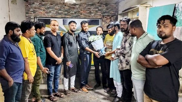 যুক্তরাষ্ট্র মিশিগান শাখা বিএনপির সাংগঠনিক সম্পাদক মঞ্জুরুল করিম তুহিনের সংবর্ধনা