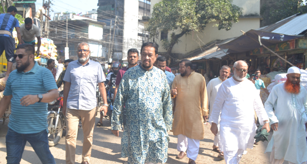 কালিঘাট পাইকারি বাজার স্থানান্তরের ঘোষণায় ব্যবসায়ী মহলের গভীর উদ্বেগ